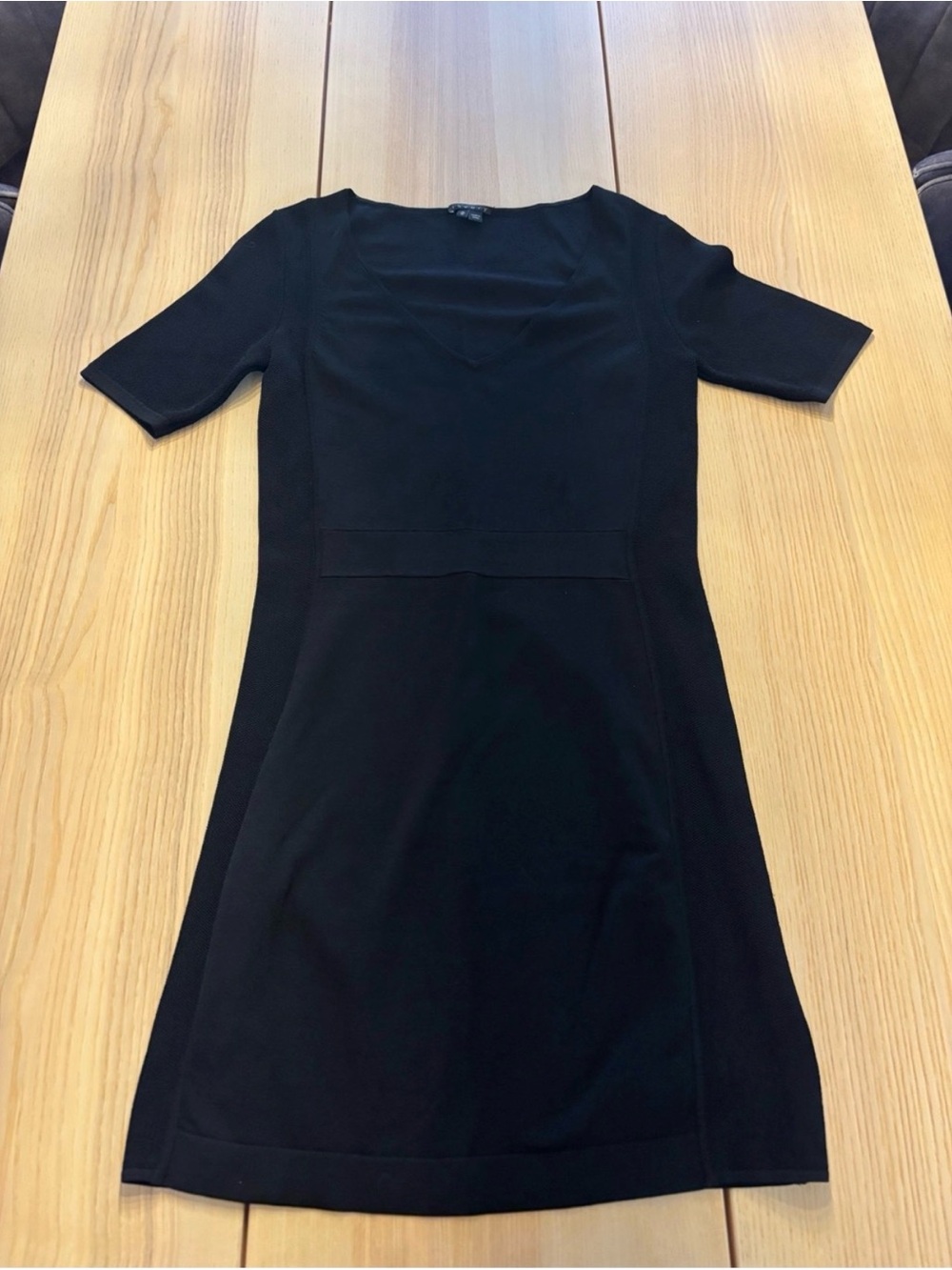 Theory Black Short Sleeve Sheath Dress